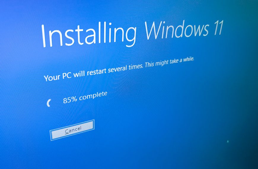 Microsoft incite à passer “facilement” à Windows 11… grâce à une option payante