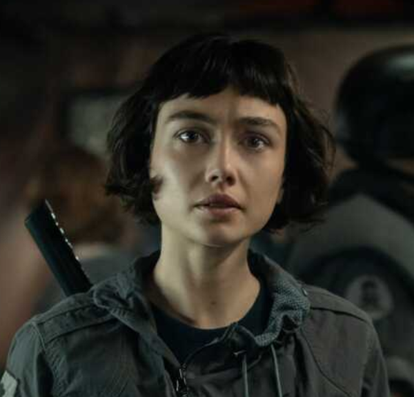 Où se situe Alien Earth dans la timeline de la saga et où est Ellen Ripley à ce moment ?