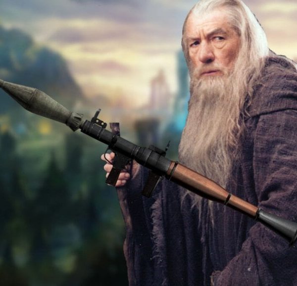 Envie d'être un magicien avec un lance-roquettes ? C'est possible dans ce jeu aux 190 millions de possibilités