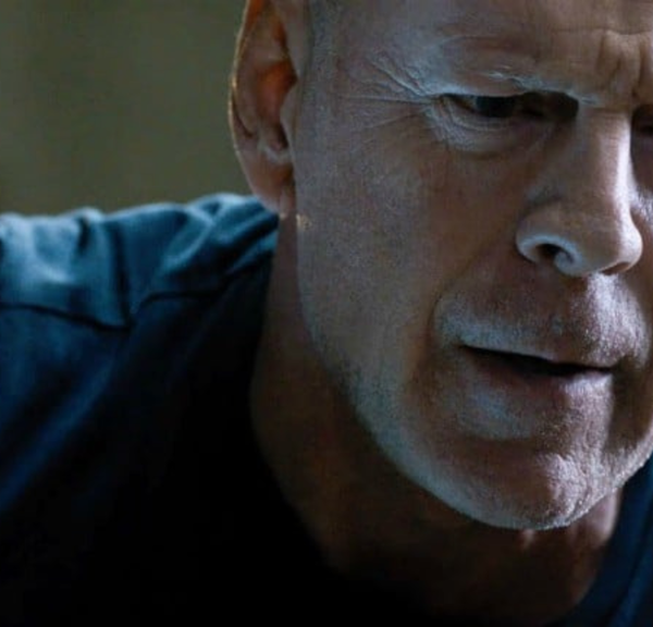 “Mort avant sa sortie” Cette adaptation au cinéma est l’un des plus gros regrets de la carrière de Bruce Willis, c’était pourtant un best-seller !