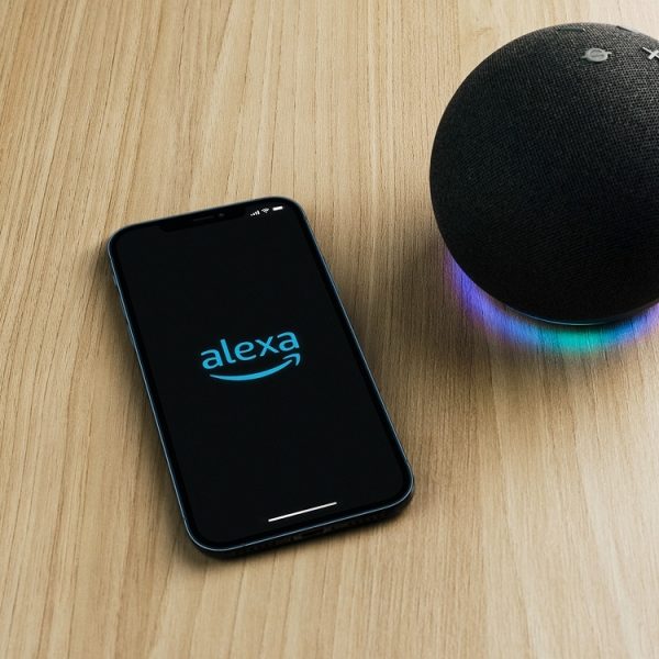 Amazon prépare une surprise pour les utilisateurs d’Alexa Plus… mais elle pourrait vous coûter cher