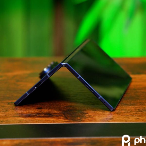 Il vient de plier le Galaxy Z Fold 7 200 000 fois, voici ce qu’il en reste