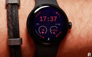 La batterie de votre montre connectée se vide toute seule ? Le Play Store va dénoncer le coupable
