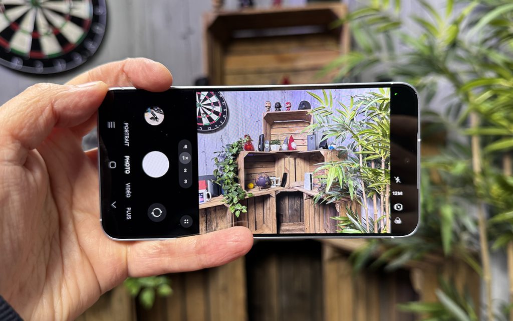 Samsung veut vous offrir plus de transparence sur les retouches IA dans sa Galerie