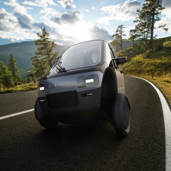 Cette voiture à pédales atteint les 120 km/h, imaginez la tête des gens que vous doublerez sur l’autoroute