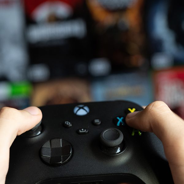 Xbox Game Pass : voici les nouveaux jeux d’août 2025, avec le remaster d’un titre culte en vedette