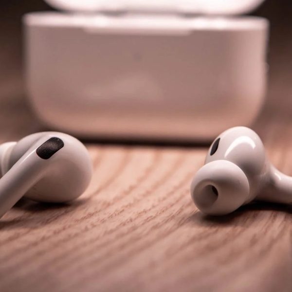 Fréquence cardiaque, zone tactile : les nouveautés attendues pour les AirPods Pro 3