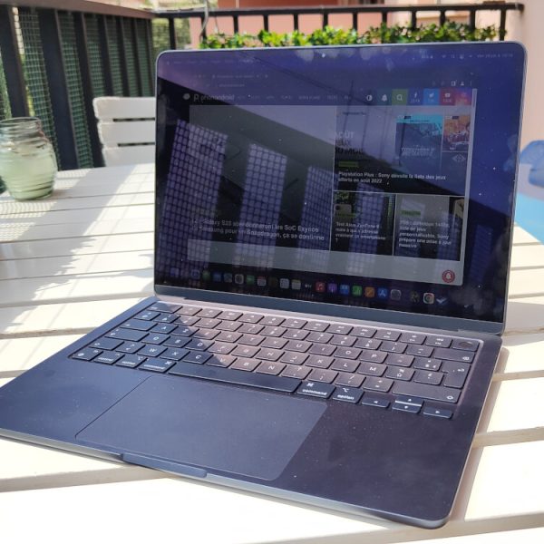 Un MacBook Pro avec un écran OLED, c’est pour quand ? On pense avoir la réponse