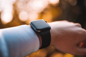 Les prochaines Apple Watch ne devraient pas offrir un bond de performances