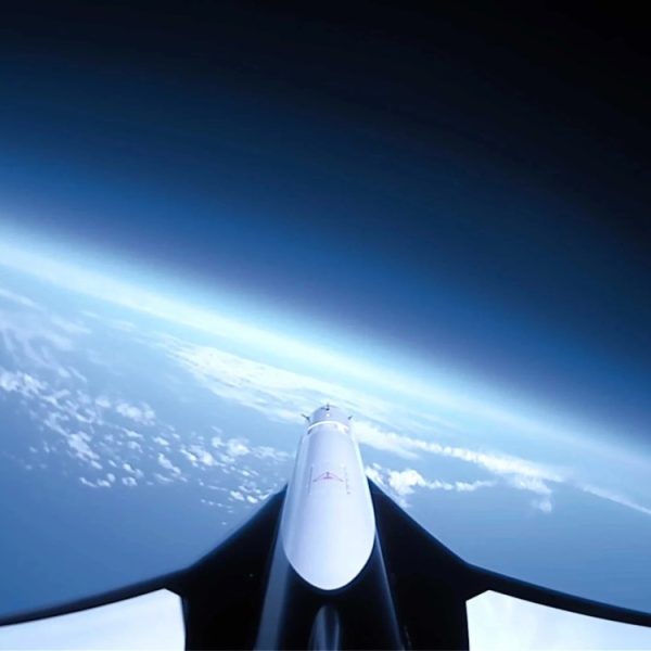 Voici l’avion espion autonome qui traque les satellites espions depuis l’espace (vidéo)