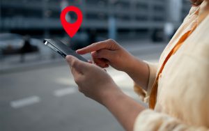 Tous les réseaux sociaux vous suivent à la trace, mais qui est (de loin) le pire ?