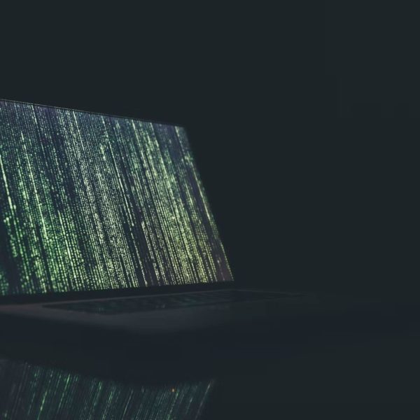 Fuite de données en France : 164  millions de mots de passe piratés en vente sur le dark web