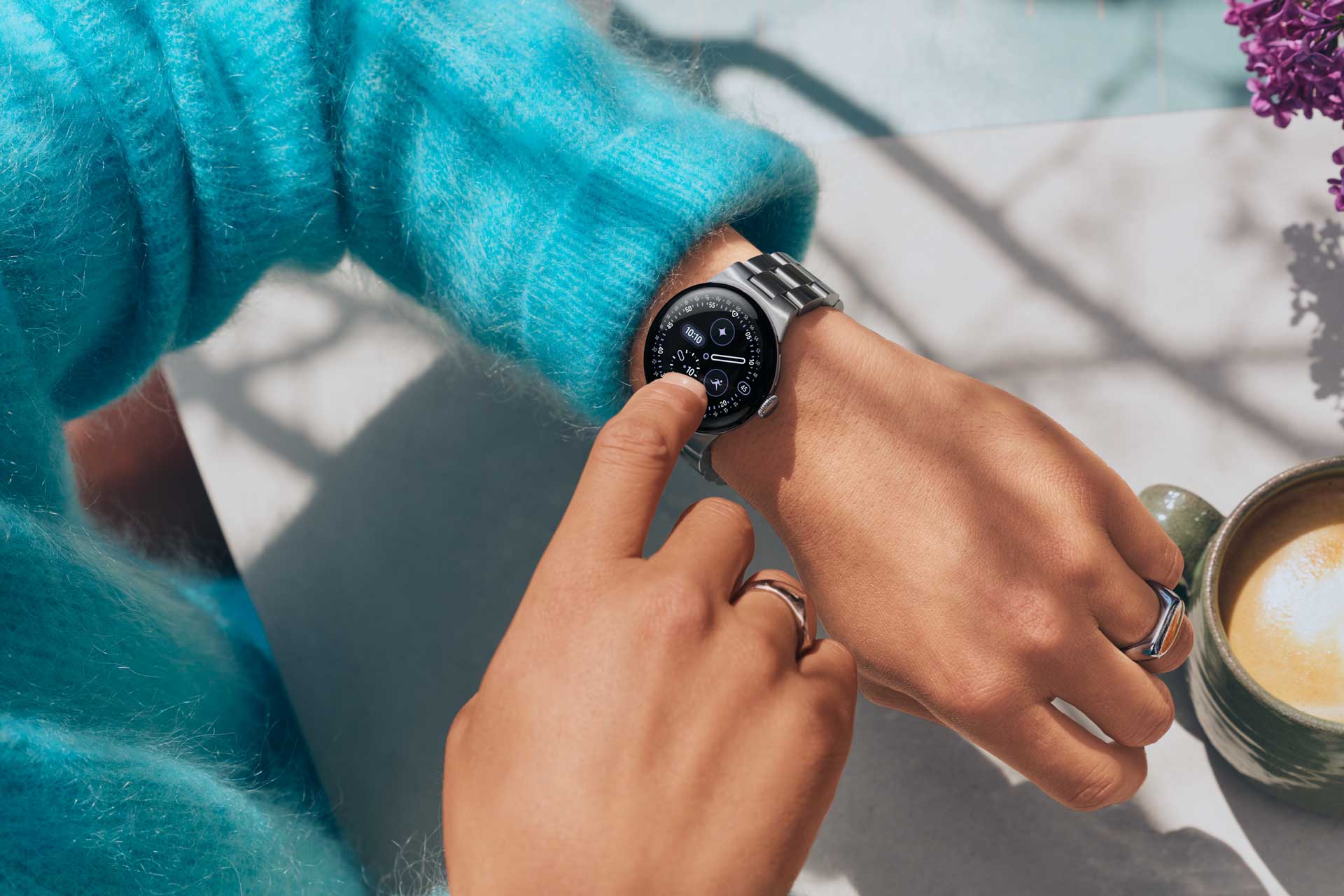 La Pixel Watch 4 est facile à réparer, contrairement aux précédents modèles