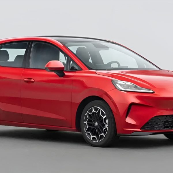 La batterie qui équipe cette nouvelle voiture électrique pourrait forcer Tesla à revoir ses plans