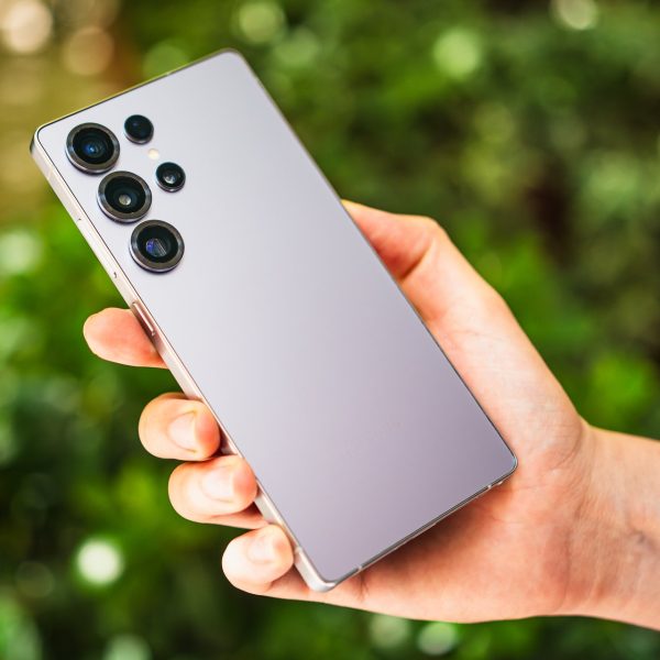Samsung Galaxy S25 Ultra : 6 mois plus tard, il m’a bluffé (et pas qu’un peu)