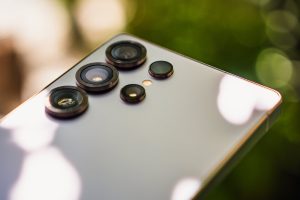 Galaxy S26 Ultra : Samsung oserait un changement des design surprenant