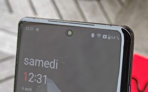 Votre prochain smartphone Android maximisera sans doute l’autonomie sans compromis sur l’écran