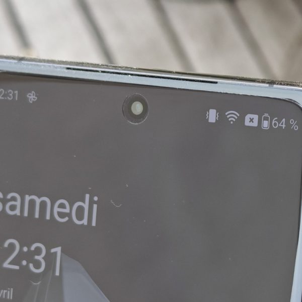 Votre prochain smartphone Android maximisera sans doute l’autonomie sans compromis sur l’écran