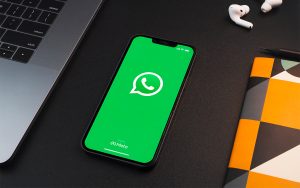 Il manquait cette fonction indispensable aux appels sur WhatsApp, elle arrive bientôt