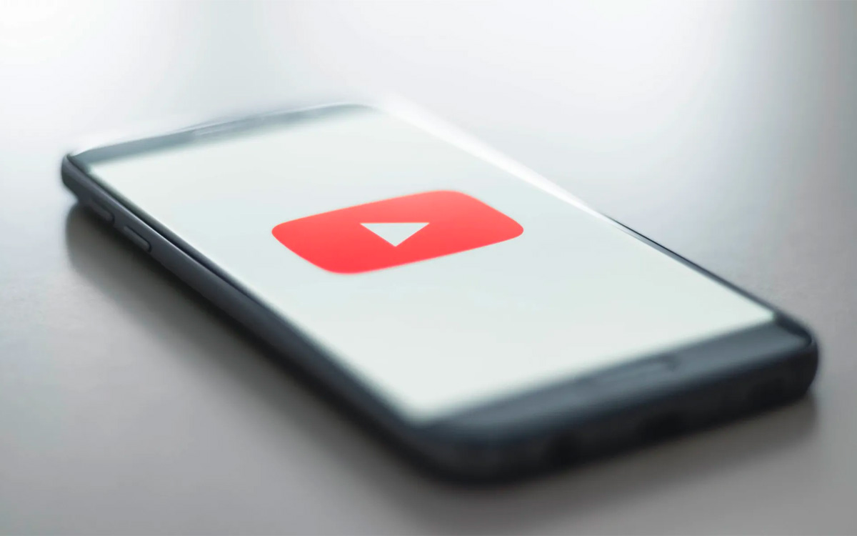 YouTube : cette fonctionnalité secrète va transformer votre façon de regarder des vidéos sur mobile