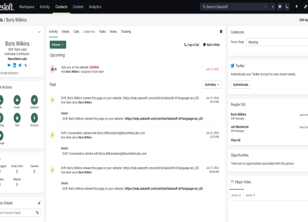 Des pirates volent des données d'instances Salesforce via un chatbot IA