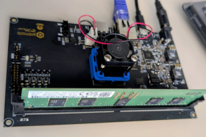 Attaque Rowhammer réussie contre la mémoire DDR5