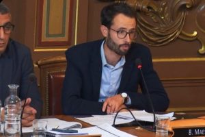 La ville de Lyon cadre les usages de la GenAI