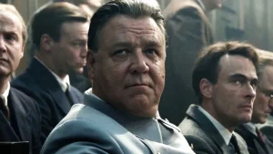 Russell Crowe prête ses traits à l’un des hommes les plus infâmes de l’Histoire dans ce film, et les premières critiques ne lui font pas de cadeaux…