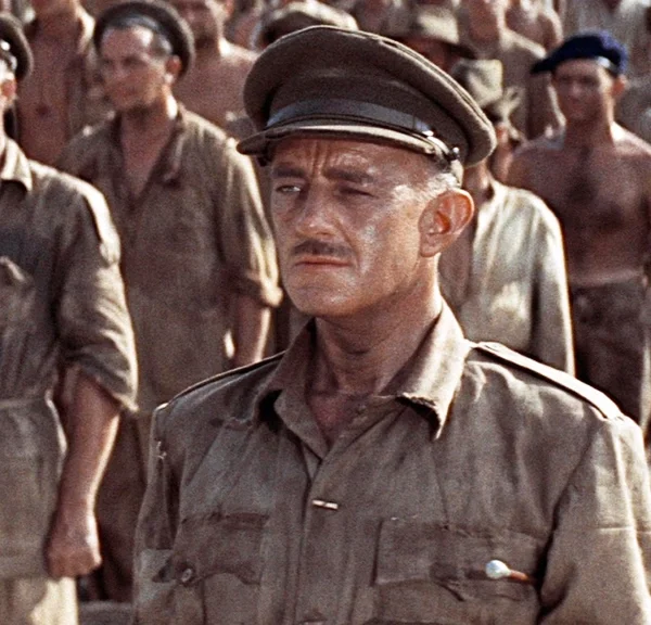 Ce film de guerre sorti il y a 68 ans a révolutionné le genre au cinéma : c’est l’un des meilleurs et il a même remporté 7 Oscars !