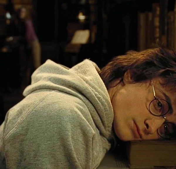 Que vous adhériez ou pas, Warner Bros. a confirmé que la série Harry Potter va durer… très longtemps