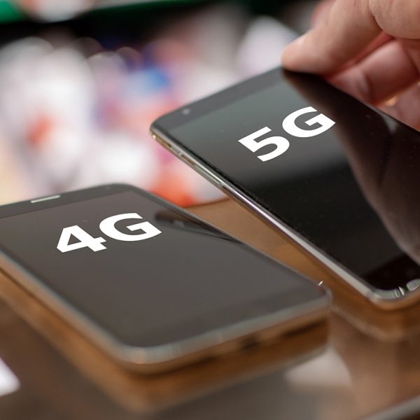 Les abonnés La Poste Mobile vont recevoir gratuitement la 5G