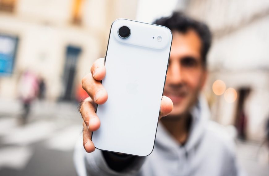 Test Apple iPhone Air : le fin justifie-t-il les moyens ?