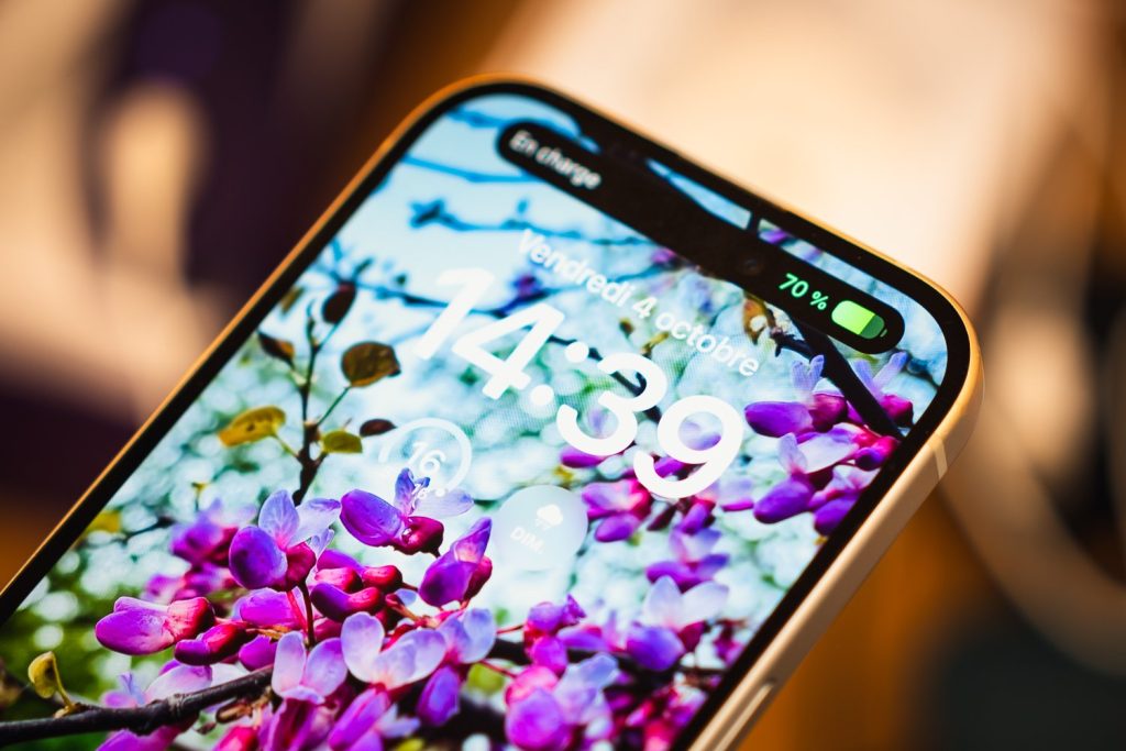 iOS 26 : cette nouvelle fonction améliore l’autonomie de votre iPhone, voici comment l’activer