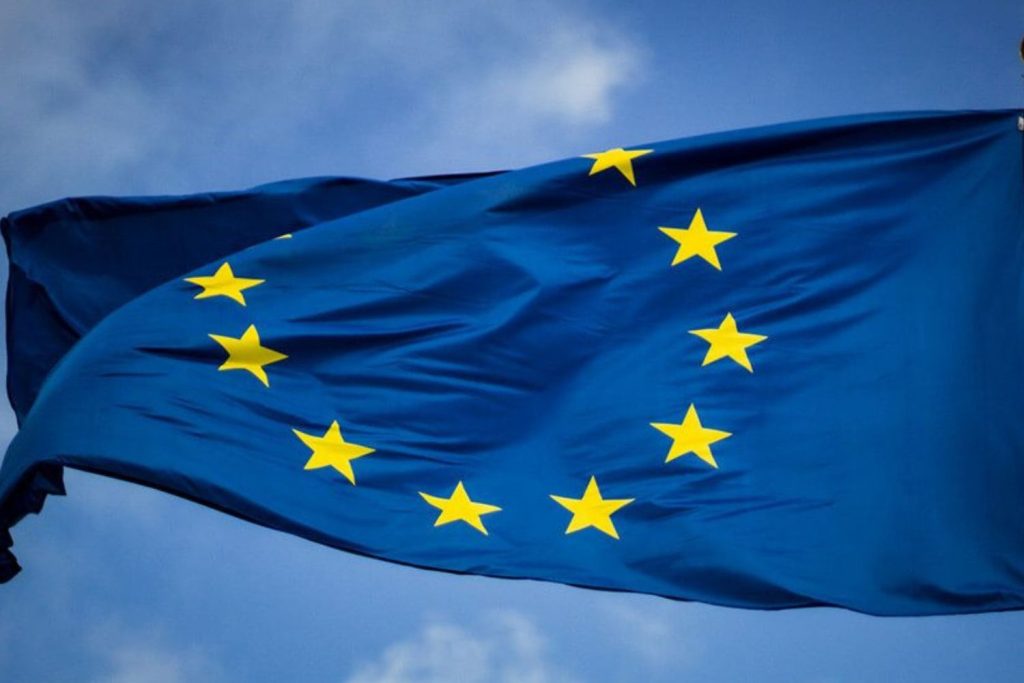 Accord de transfert de données US-UE : la justice européenne rejette le recours du député français Philippe Latombe