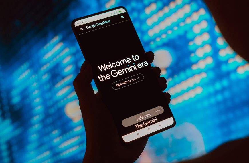 Utiliser Gemini en même temps qu’une autre application devient plus pratique sur Android