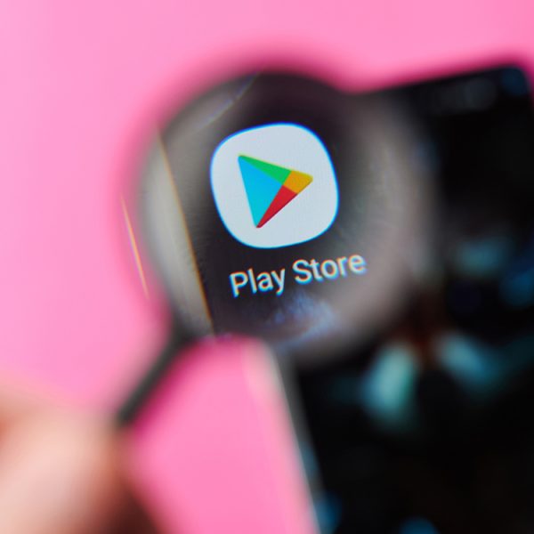 Le Play Store se débarrasse de 224 applications piégées par une arnaque publicitaire