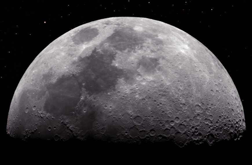 Cette mystérieuse quasi-lune accompagne la Terre discrètement depuis plus d’un demi-siècle