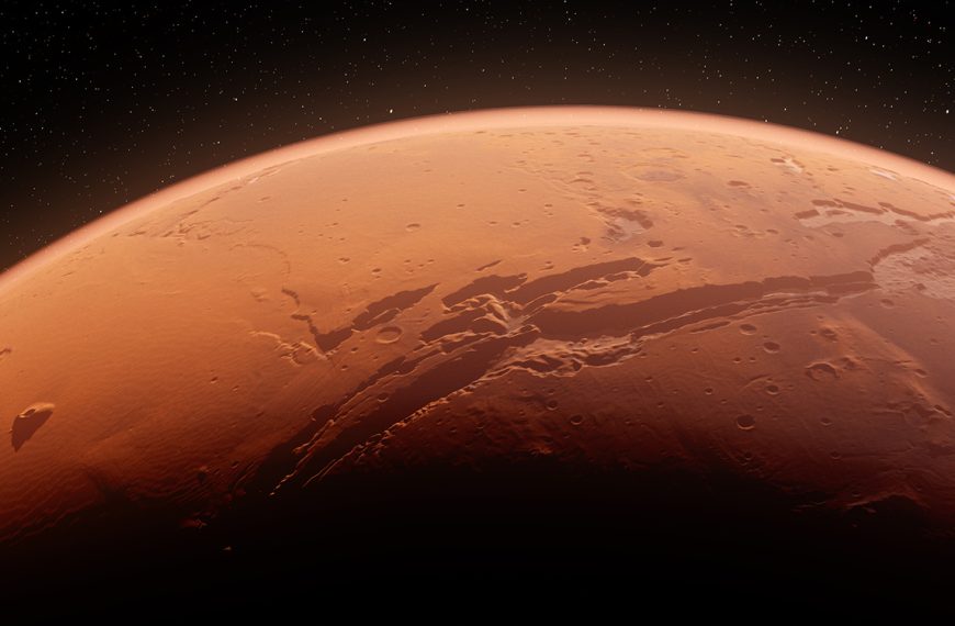 Mars révèle de mystérieux indices qui pourraient trahir la présence d’une vie passée