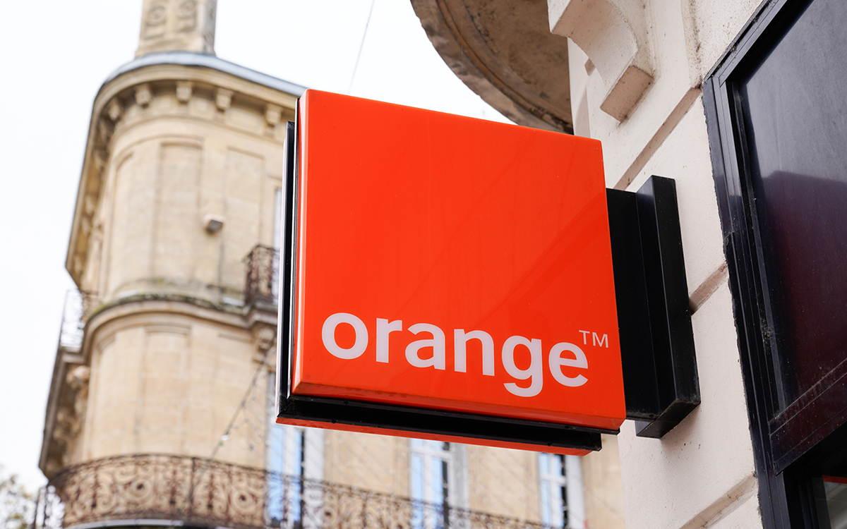 Orange contre-attaque et offre une eSIM avec 20 Go pour tester gratuitement son réseau mobile