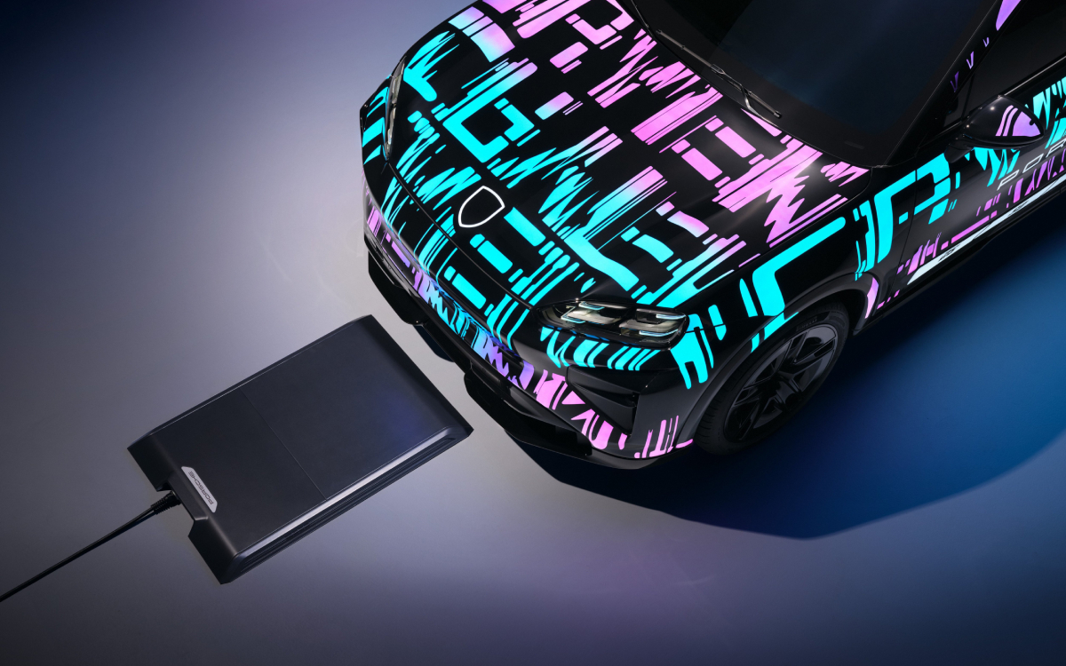 Plus besoin de câble pour recharger sa voiture électrique, Porsche dévoile son système sans fil