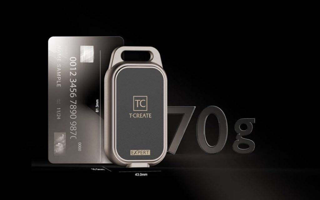 Ce SSD ingénieux est tout petit, mais vous aurez du mal à l’égarer