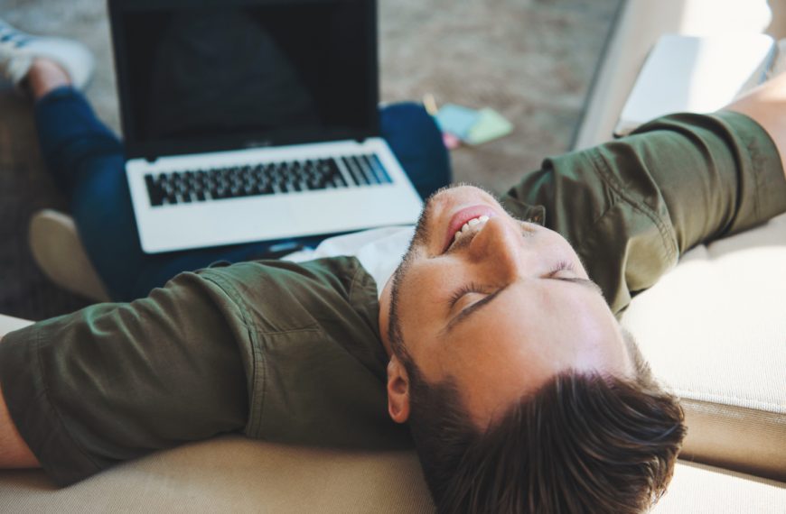 1 000 salariés licenciés parce qu’ils se la coulaient douce en télétravail, ils étaient surveillés