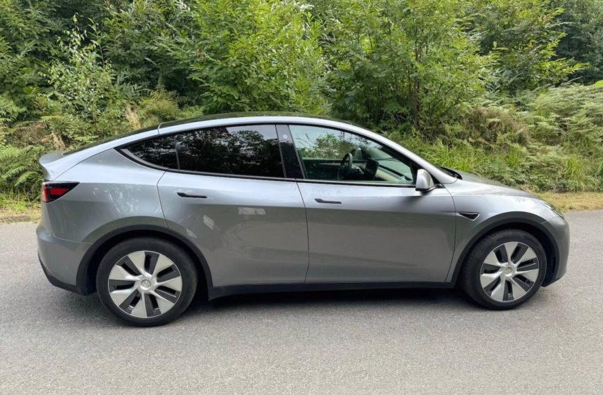 Tesla : pourquoi certaines poignées de porte posent un grave problème de sécurité