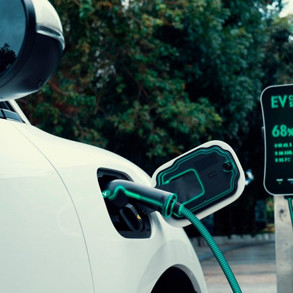 Rechargez votre voiture électrique chez vous en illimité pour 30 € par mois grâce à cette offre inédite