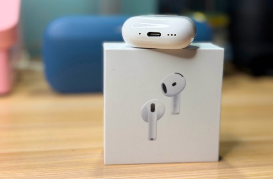 AirPods 4 : vite, les écouteurs Apple tombent à leur prix le plus bas (-20%) !