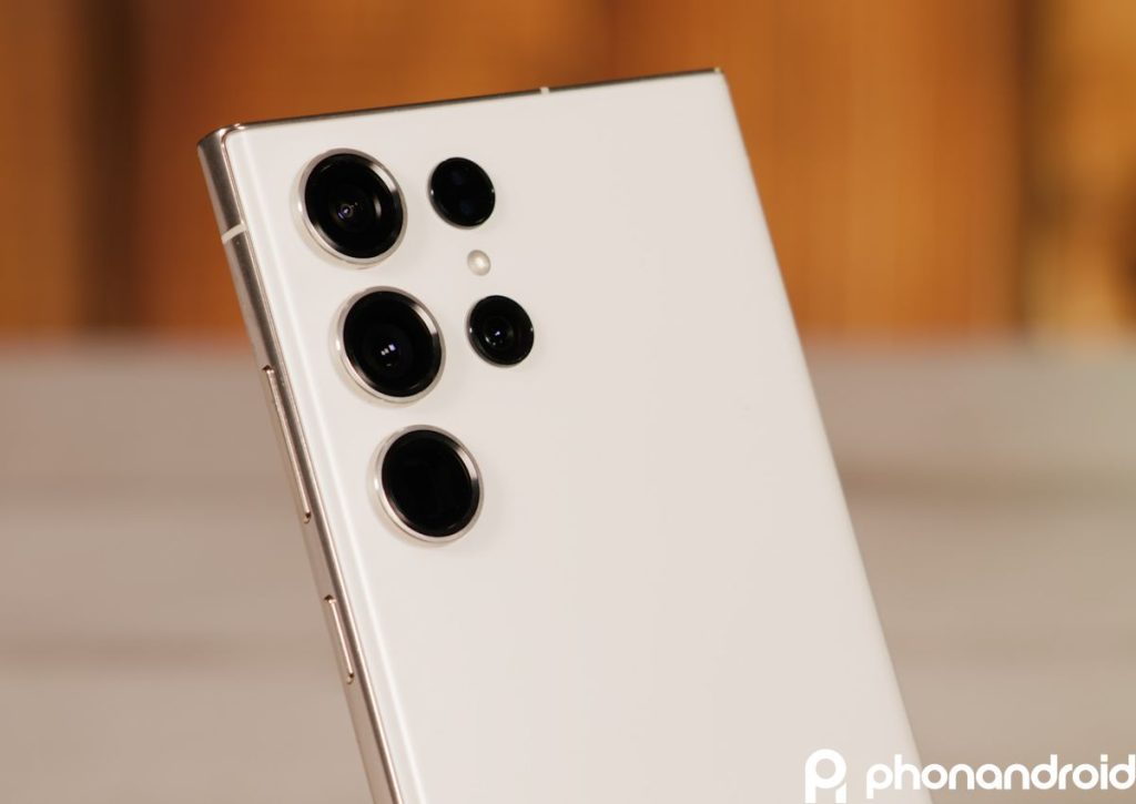 Ce smartphone Samsung haut de gamme n’a pas le droit à une fonctionnalité Galaxy AI pourtant très attendue