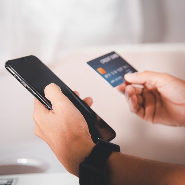 Marre de vous sentir traqué en permanence ? Voici comment protéger efficacement votre vie privée en ligne