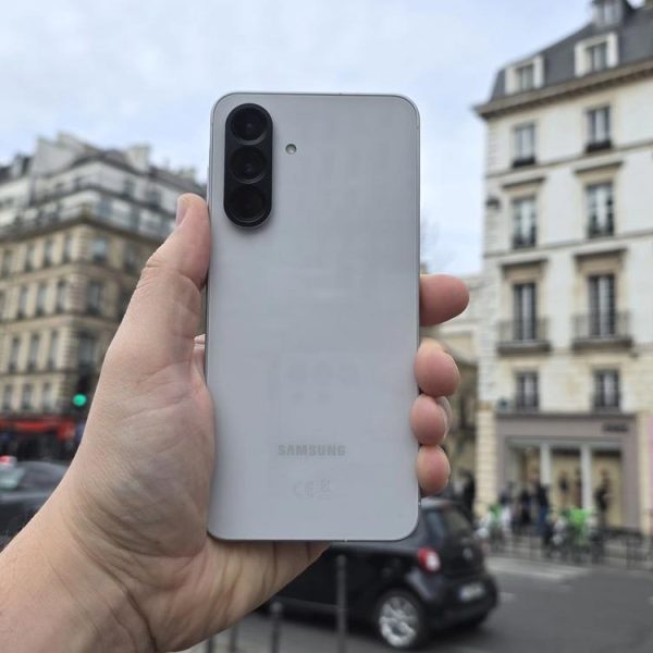 Galaxy A56 en promo : le smartphone Samsung n’a jamais été à ce prix-là !