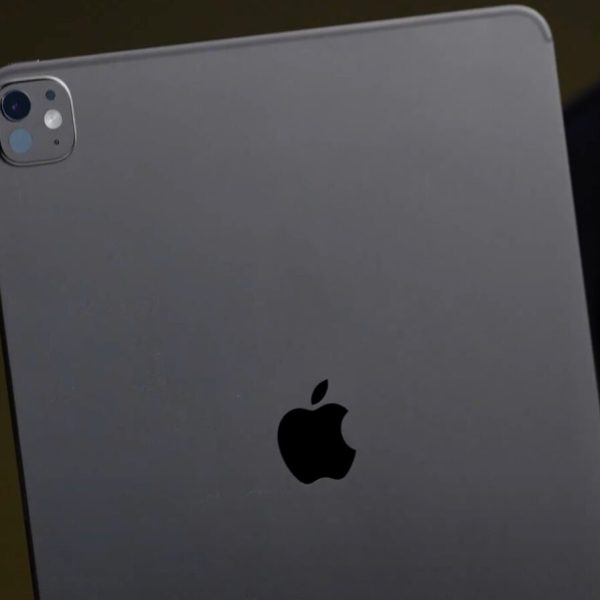 Un youtubeur russe dévoile l’iPad Pro M5 au nez et à la barbe d’Apple