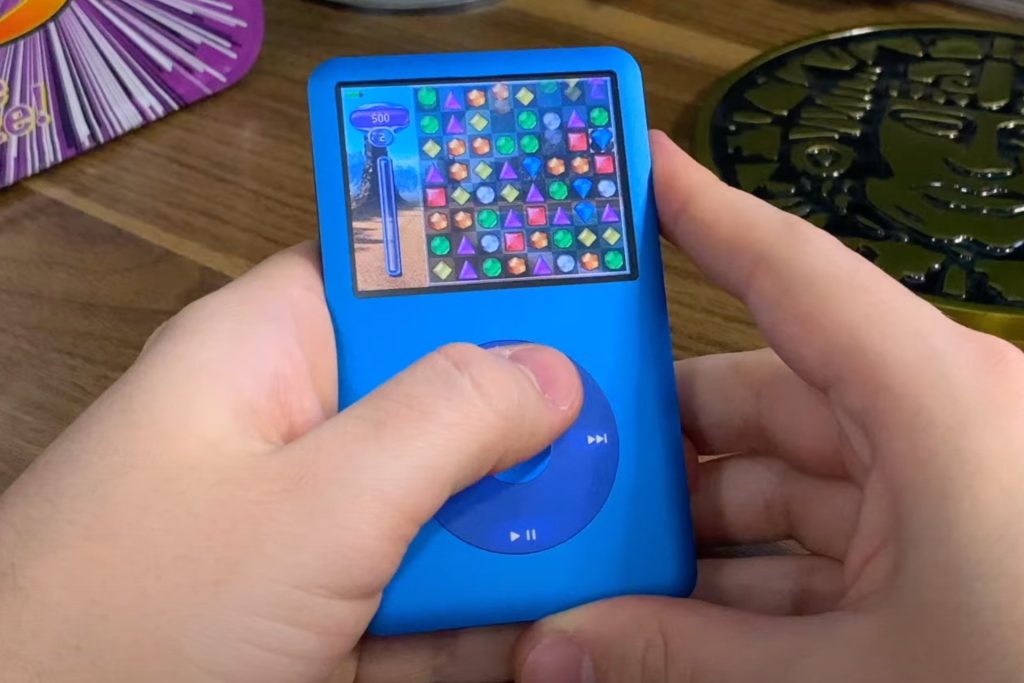Quand l’iPod faisait tourner Tetris et Sonic : les jeux pour les baladeurs Apple reviennent d’entre les morts !
